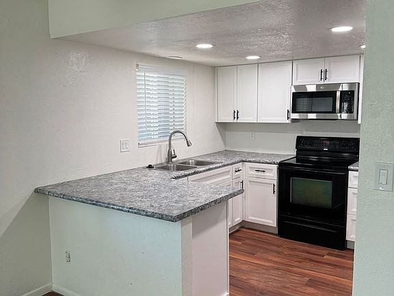 3rd image of 2704 E Turney Ave APT 2