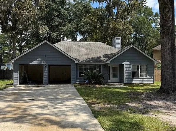 118 E Sagebrush Ln, Savannah, GA 31419