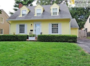 5550 Chadwick Rd, Fairway, KS 66205