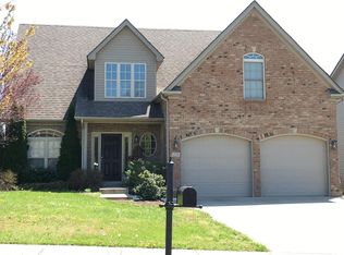 1220 Angus Trl, Lexington, KY 40509