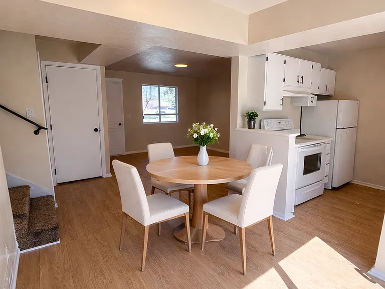 4239 W Bampton Ln — Photo 3