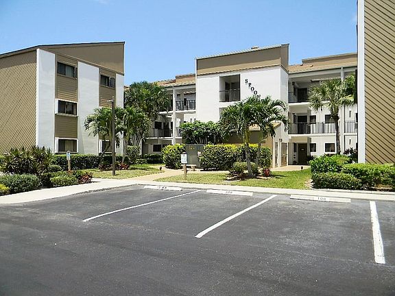 2nd image of 6165 S Mirror Lake Dr APT 302