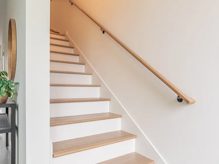 105 E Oldham Ave #104 — Photo 5