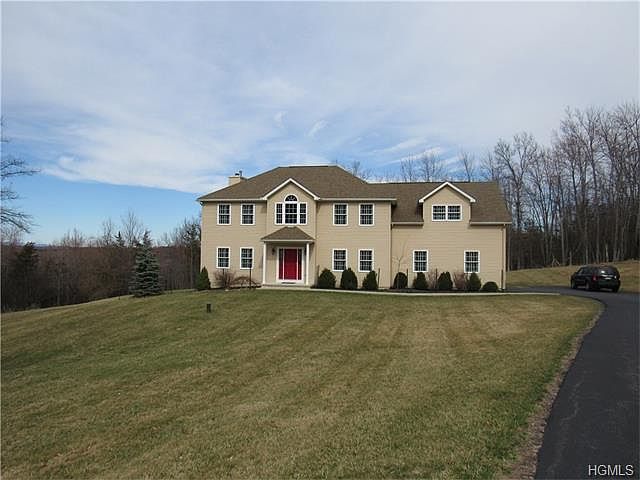 1st image of 7 Coleman Dr