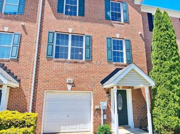 232 N Front St, New Freedom, PA 17349