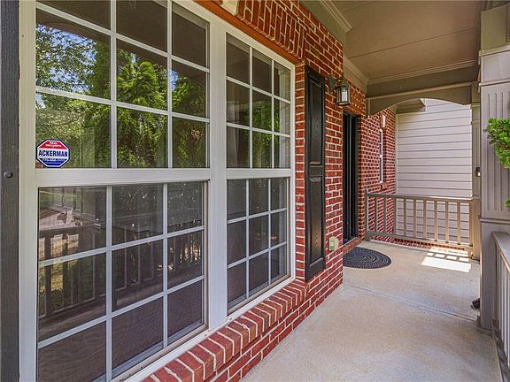 4th image of 3671 Devenwood Way