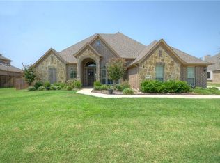 1805 Monaco Dr, Corinth, TX 76210