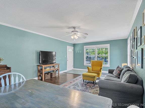 5th image of 2903 E 1st St S