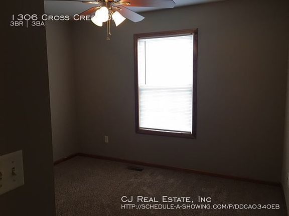 5th image of 1306 Cross Creek Dr