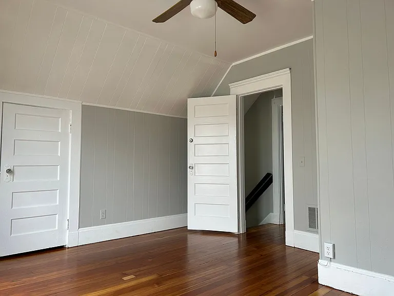 1810 Dixwell Ave — Photo 3
