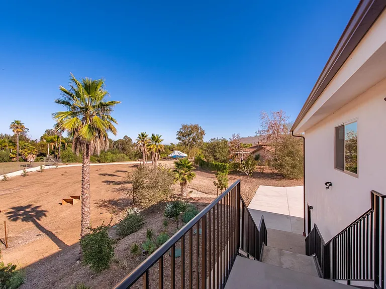 6163 E Los Angeles Ave — Photo 35