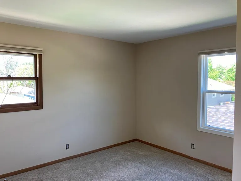 138 Marcella St — Photo 19