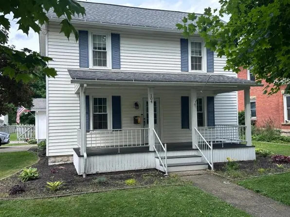 104 Vine St #1, Warren, PA 16365