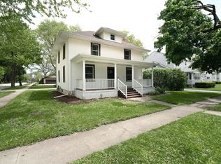 117 N 6th St, Dundee, IL 60118