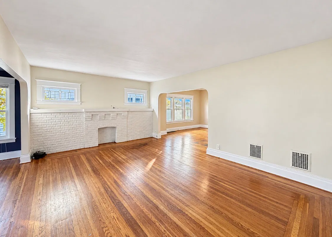 3 bed, 1406 sqft, $1,850 — Photo 3