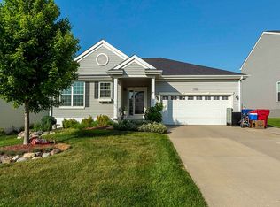 7705 N 106th St, Omaha, NE 68122