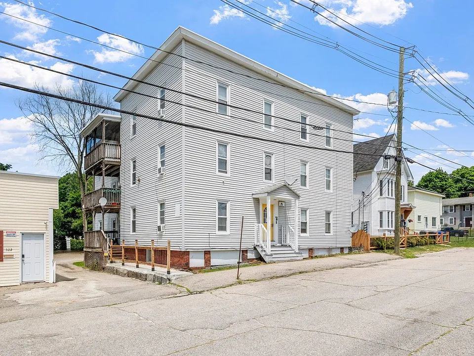 330 Lowell St #2