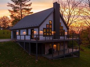 2013 Meadow Ridge Dr, Lancaster, PA 17601