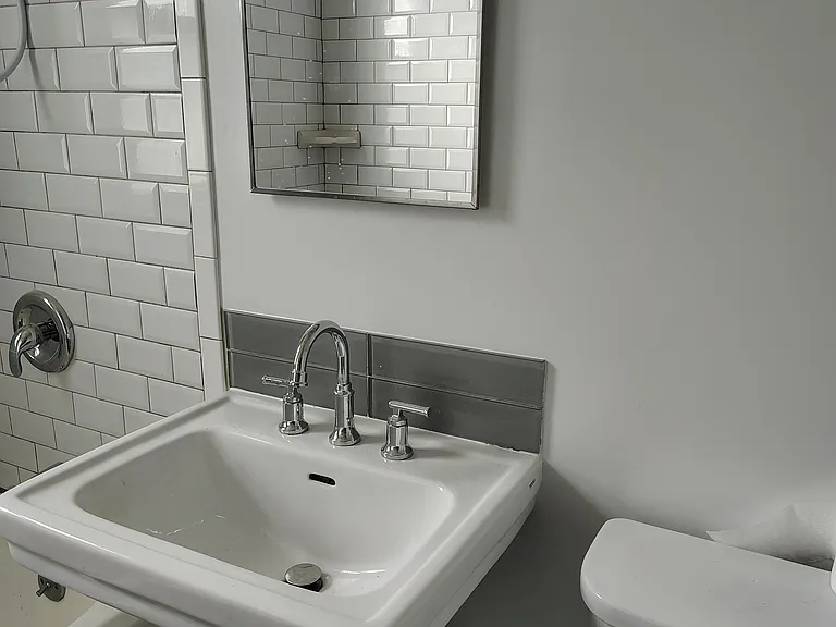 45 Ardmore St — Photo 23