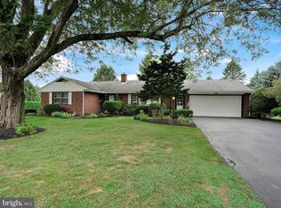 290 N Penryn Rd, Manheim, PA 17545