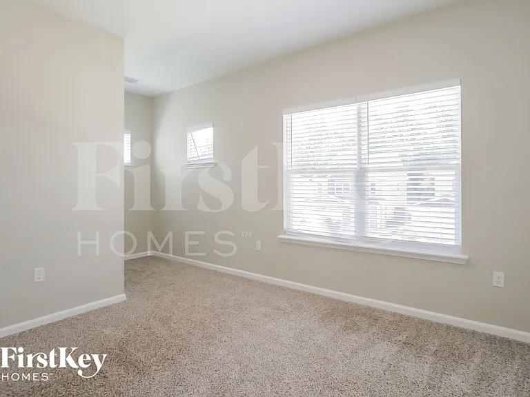 28 Moultrie Creek Cir — Photo 10
