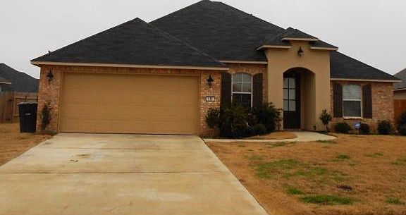 3rd image of 518 Linnhurst Dr