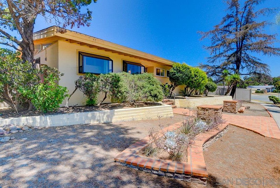 1st image of 846 Joanne Way