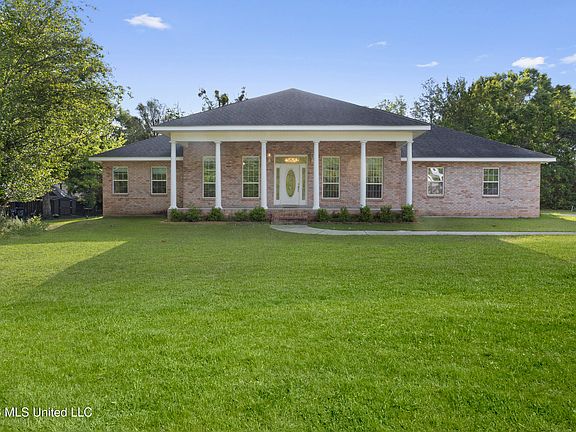 3rd image of 6426 Apelehama Rd