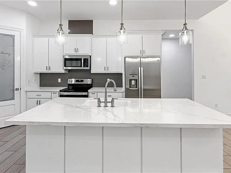 5106 Sebastian Dr — Photo 13