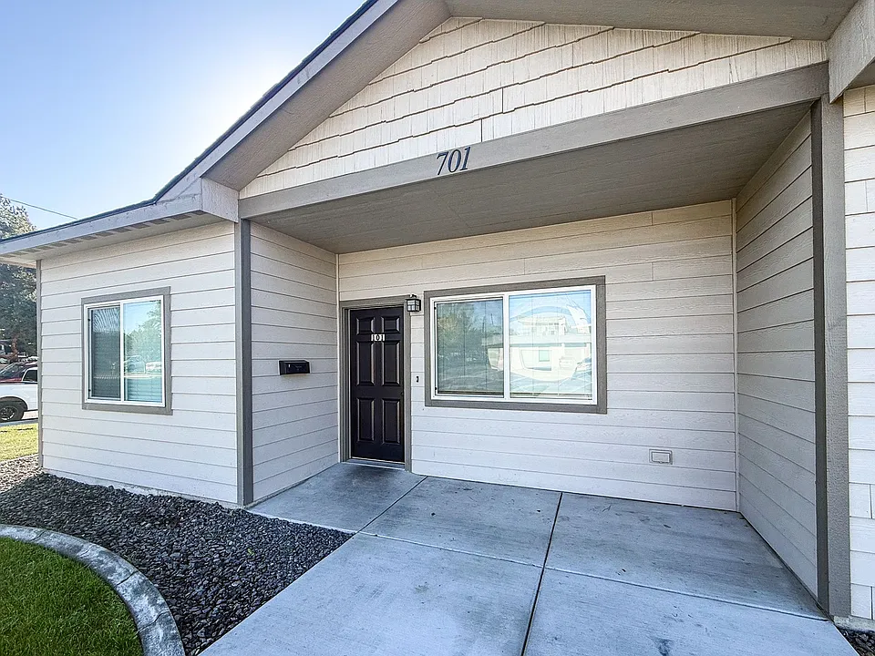 Townhouse Four-Plex in Downtown Richland