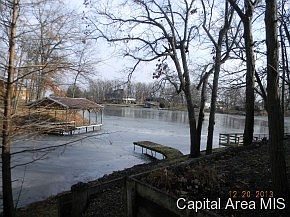 3rd image of 15966 Vine Ln