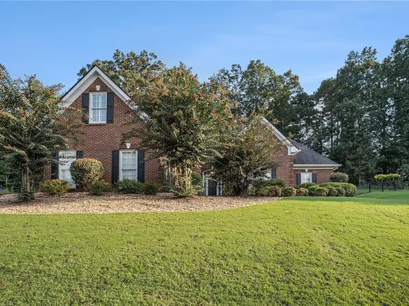 2561 Old Salem Cir SE, Conyers, GA 30013