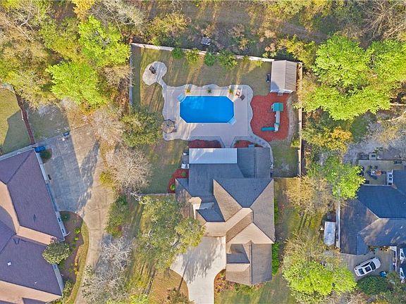 5th image of 338 Cinder Hill Dr