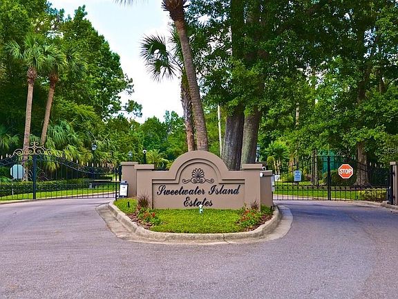 2nd image of 850 Sweetwater Island Cir