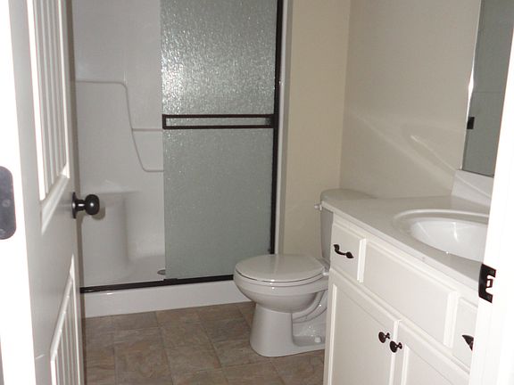 5th image of 1601 NW Hilltop Ln