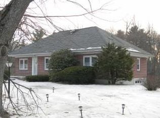 125 S Mammoth Rd, Manchester, NH 03109