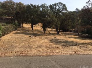 18750 Oak Grove Rd, Hidden Valley Lake, CA 95467
