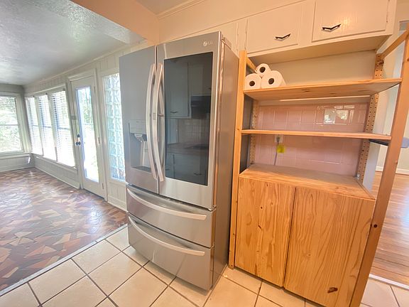 312 Marion drive-03_09132021