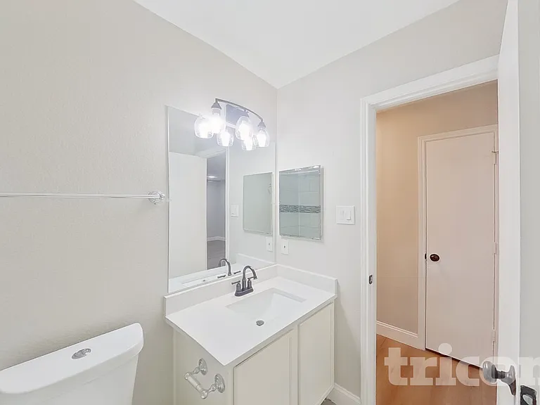 2949 Monticello Ln — Photo 12