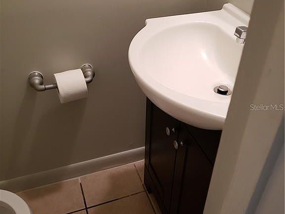 5th image of 5143 La Mancha Ct #38