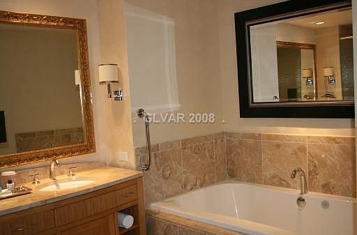 2nd image of 2000 N Fashion Show Dr Unit 4808