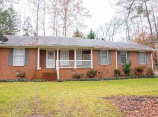 1542 Oakview Dr, Griffin, GA 30223