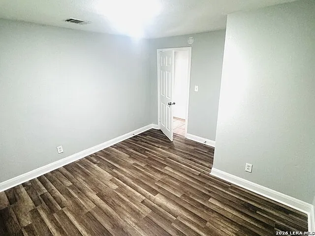 563 N San Horacio Ave — Photo 16