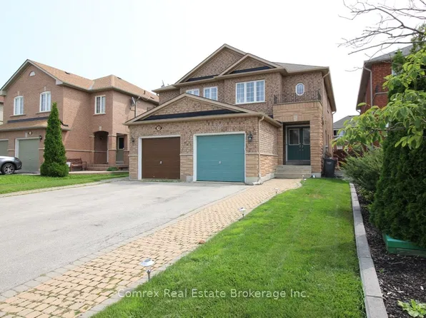 7295 Lowville Hts, Mississauga, ON L5N 8L4