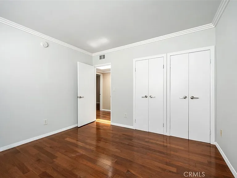 4930 McConnell Ave — Photo 15