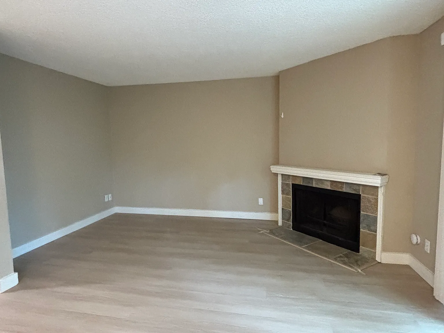 15240 SE 43rd Street — Photo 4
