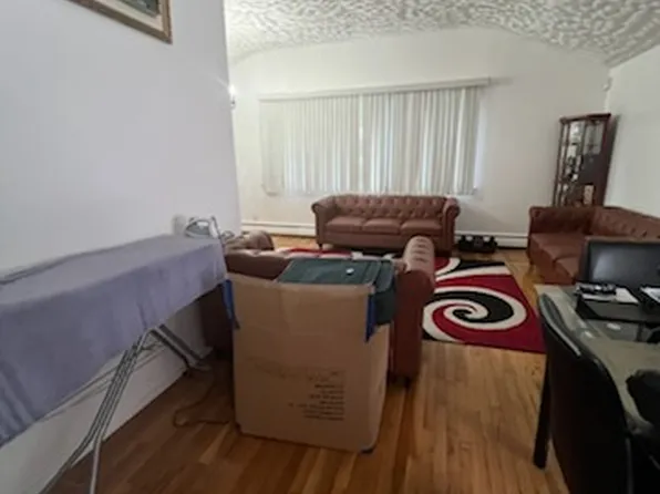 10567 Flatlands 7th Street image 5 of 9