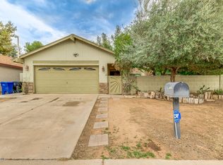 2002 W Inlet Loop, Mesa, AZ 85202
