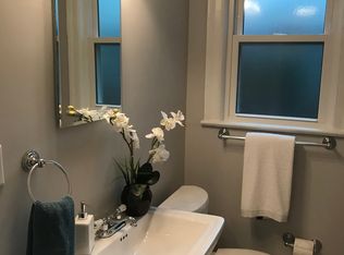 1674 Charon Rd, Jacksonville, FL 32205