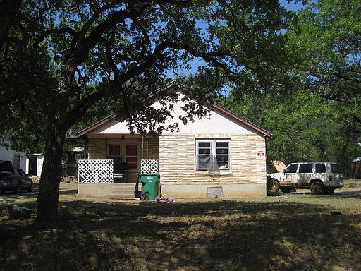 1st image of 2304 SE 9th Ave